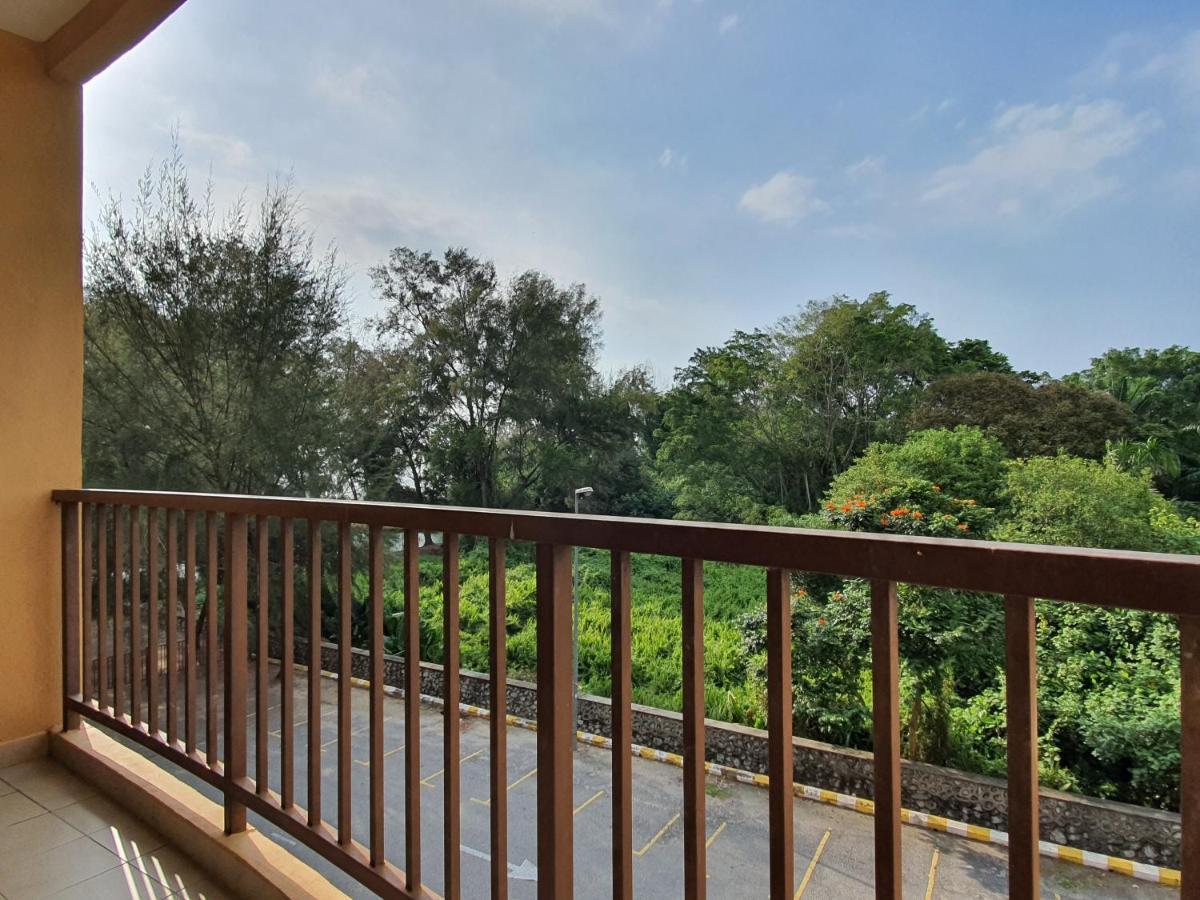 Gold Coast Morib Studio L Apartment I Penthouse Banting  Luaran gambar